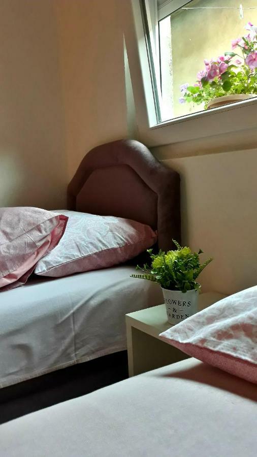 Apartman Tatjana Sutomore Eksteriør bilde